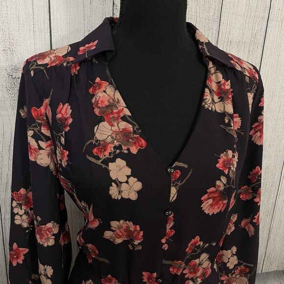 Skies are Blue Women's Medium Purple Floral Long Sleeve Knee Length Dress - Picture 3 of 9